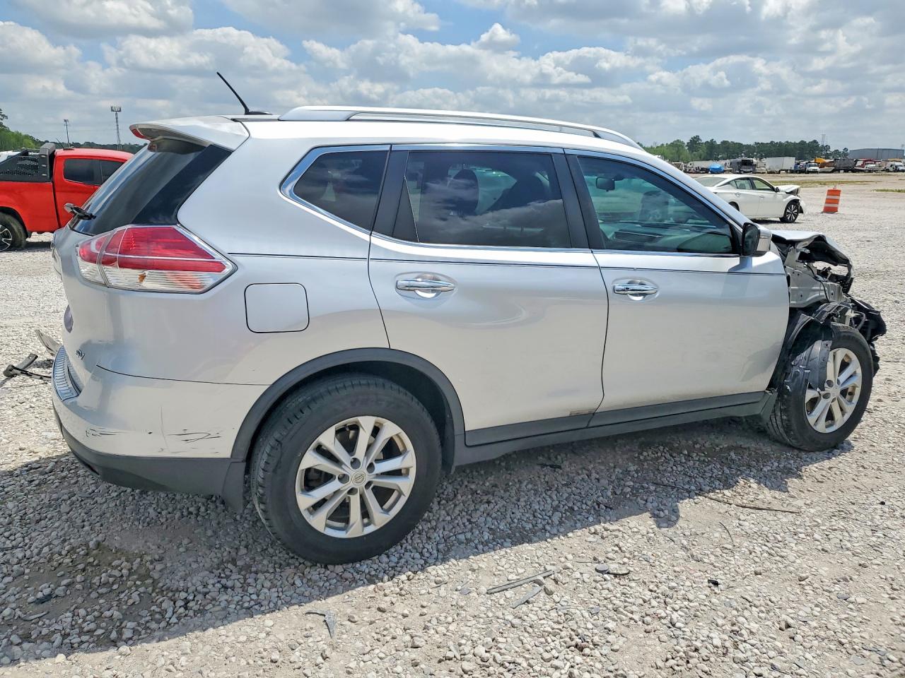 2016 NISSAN ROGUE SV photo 7
