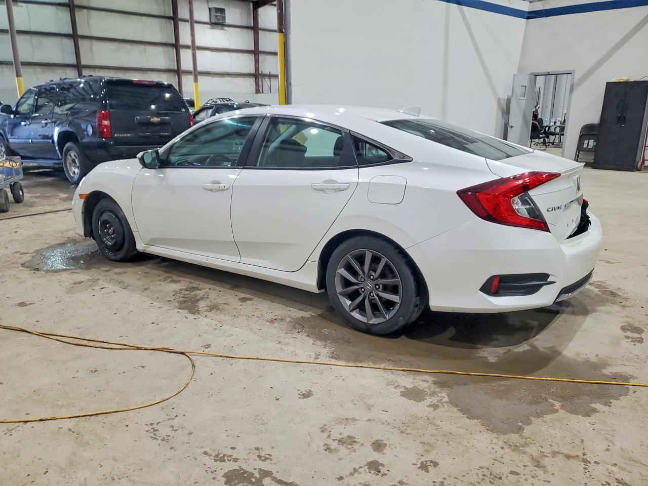 2020 HONDA CIVIC EXL photo 3