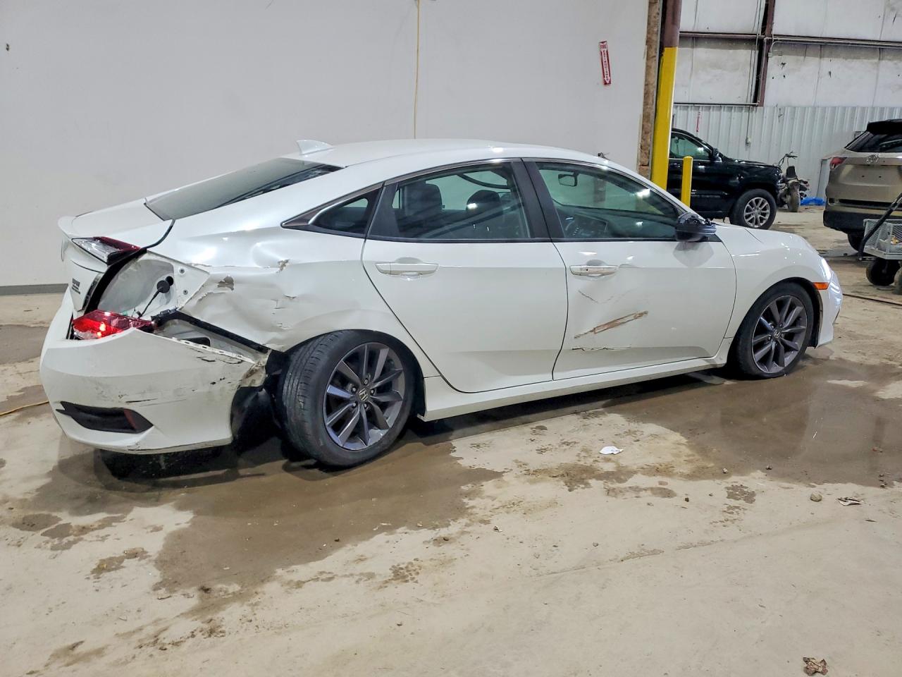 2020 HONDA CIVIC EXL photo 5