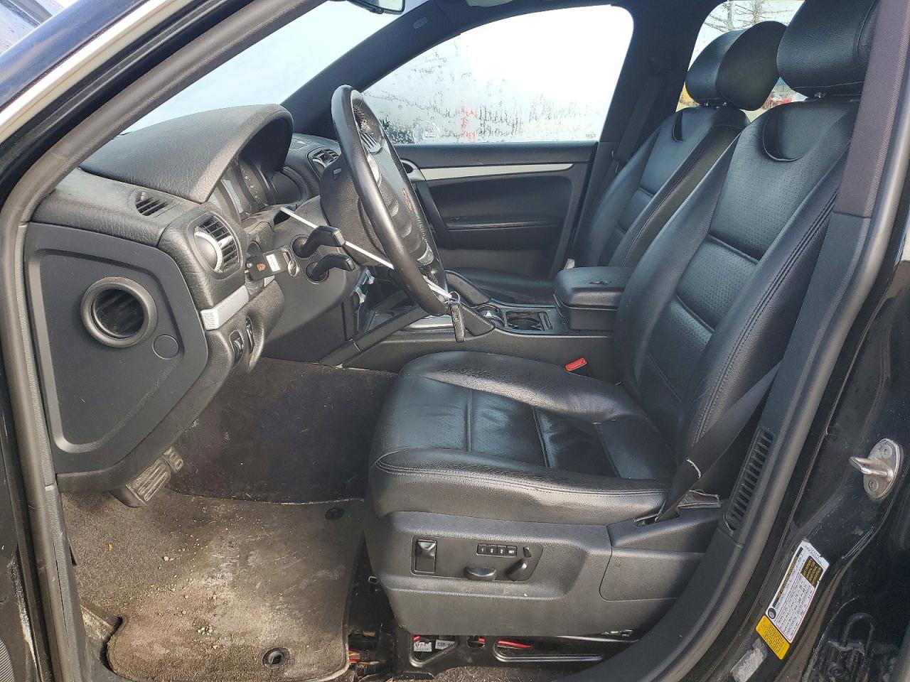 2009 PORSCHE CAYENNE photo 19