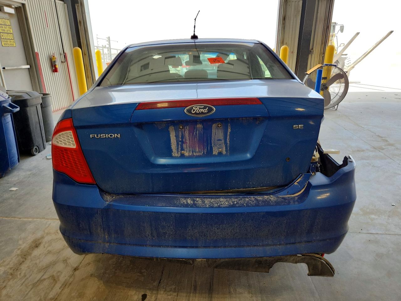 2011 FORD FUSION SE photo 11