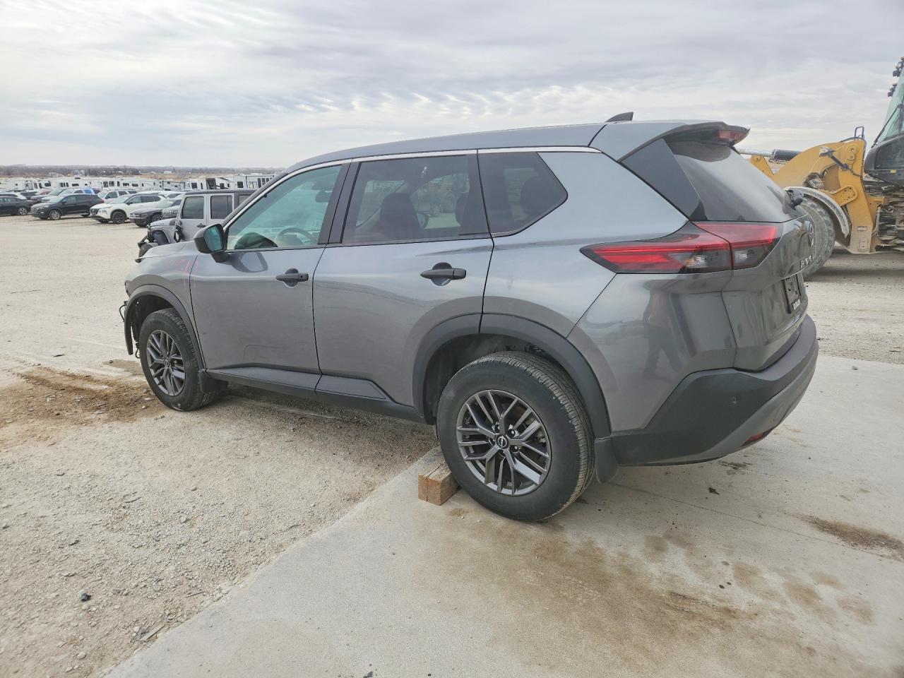 2023 NISSAN ROGUE S photo 2
