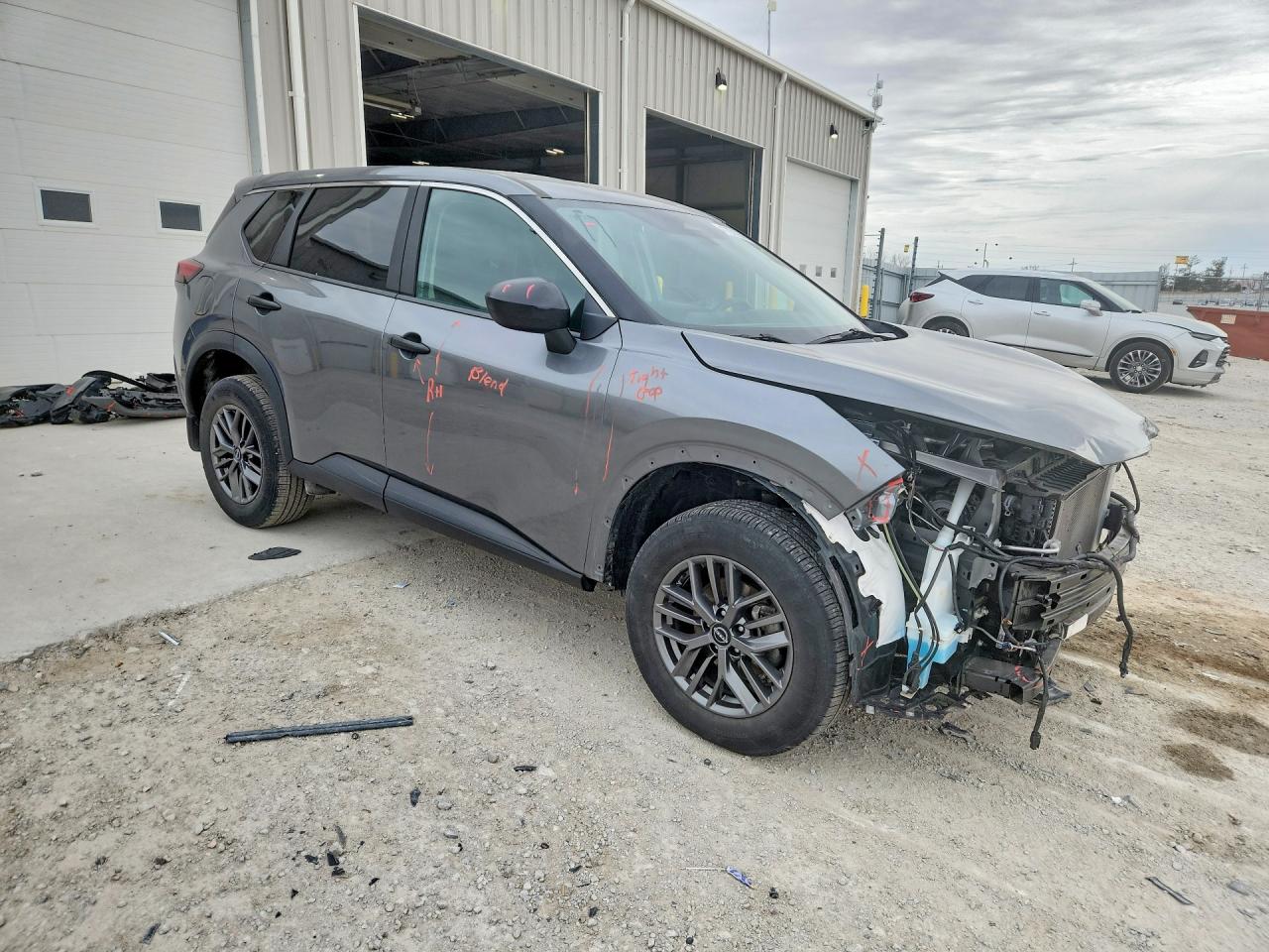 2023 NISSAN ROGUE S photo 4