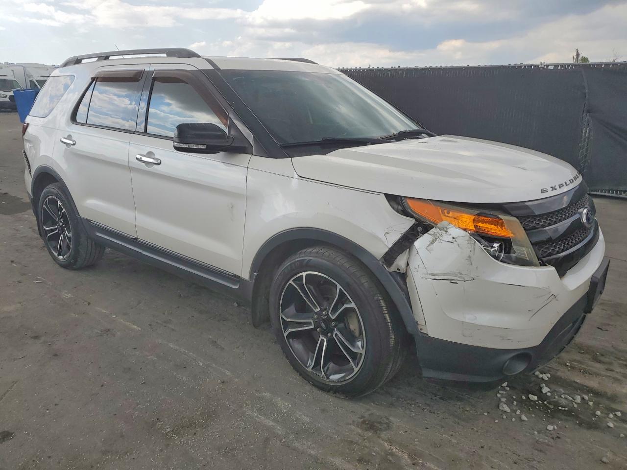 2014 FORD EXPLORER SPORT photo 7