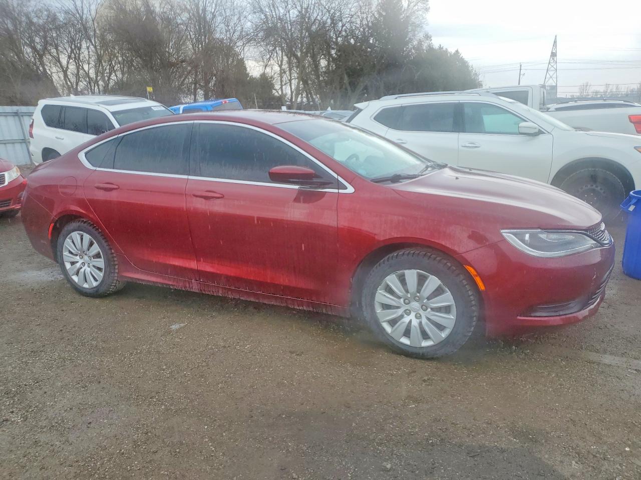 2015 CHRYSLER 200 LX photo 4
