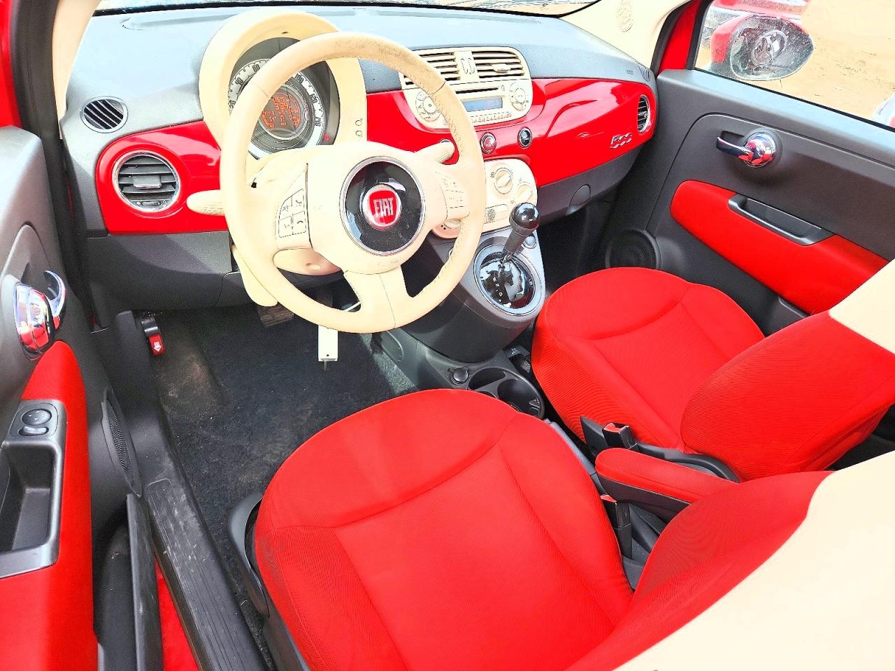 2012 FIAT 500 POP photo 8