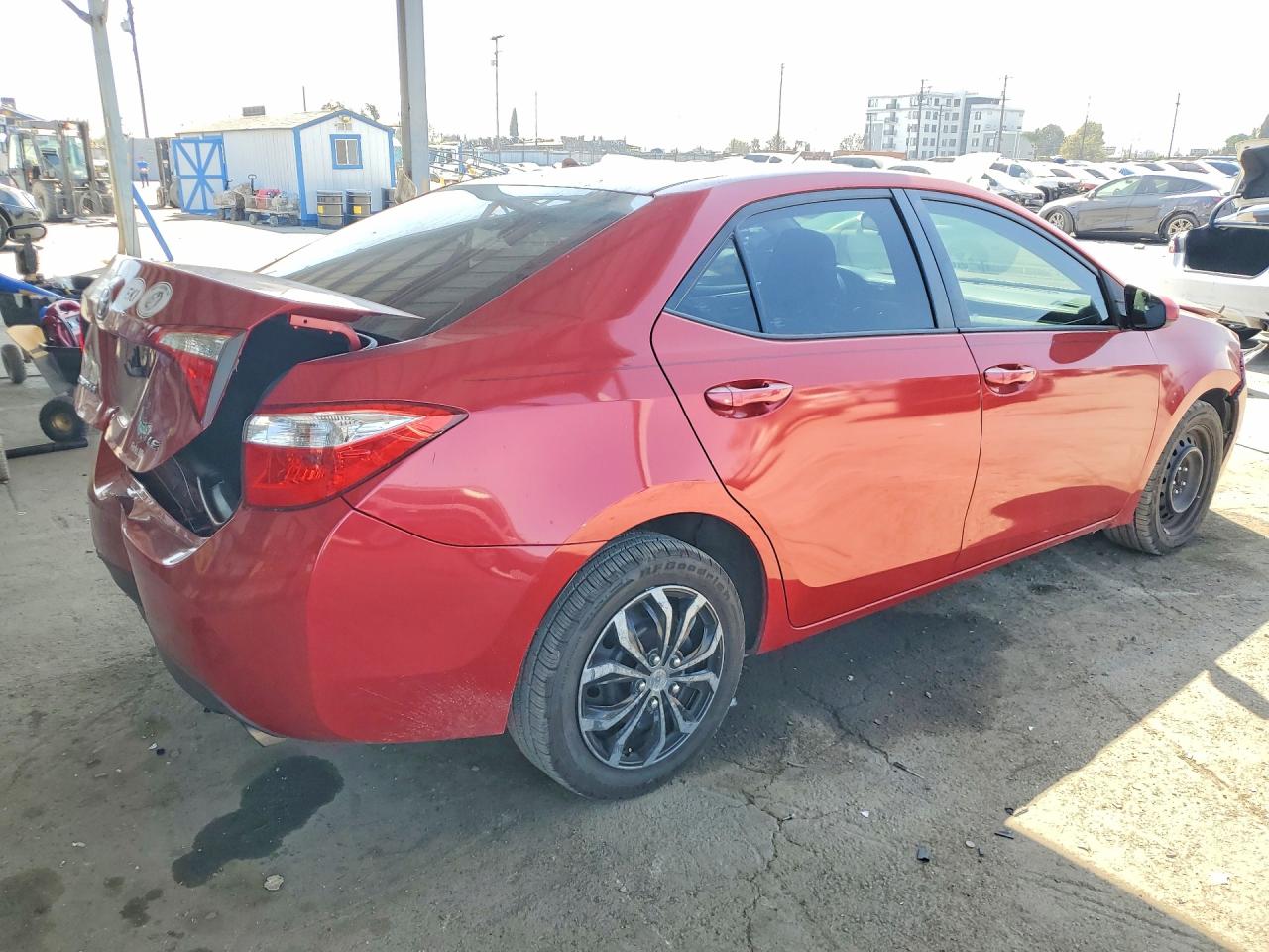 2016 TOYOTA COROLLA LE photo 5