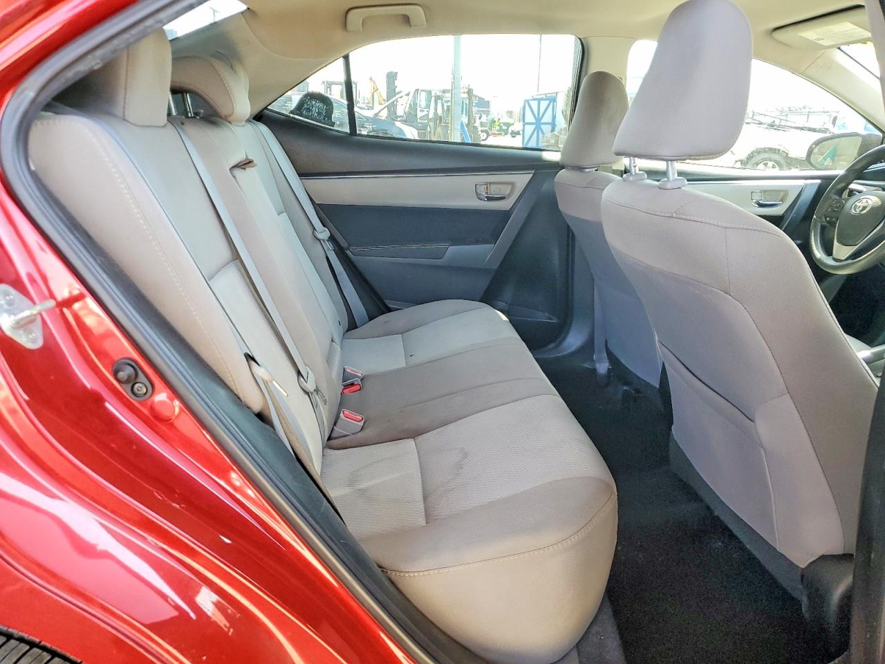 2016 TOYOTA COROLLA LE photo 19