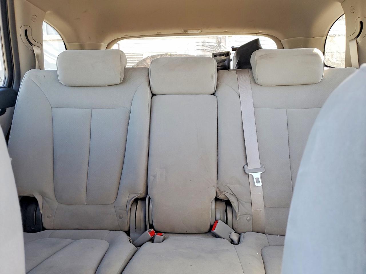 2009 HYUNDAI SANTA FE GLS photo 19
