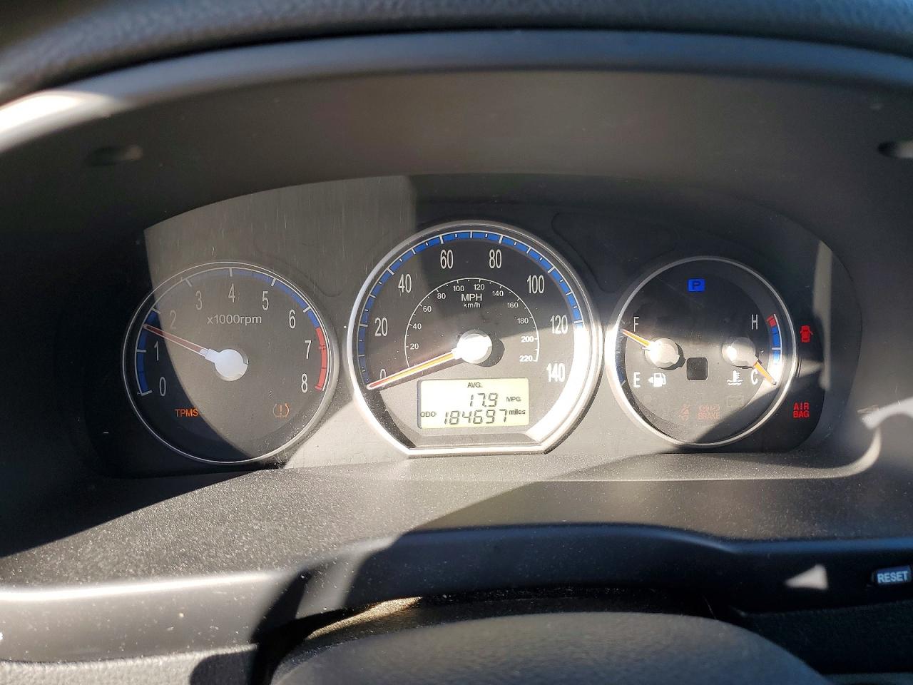 2009 HYUNDAI SANTA FE GLS photo 17