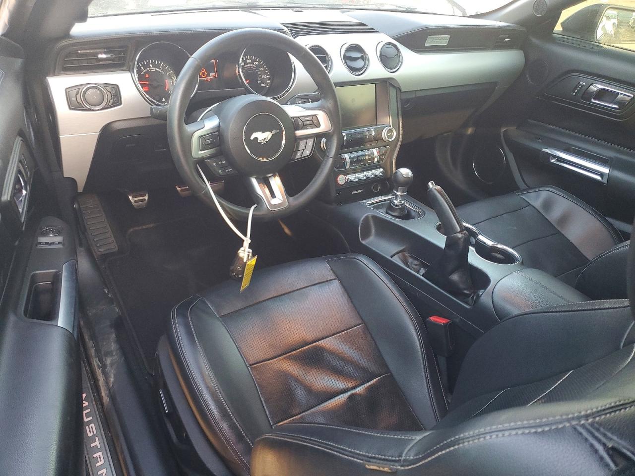 2015 FORD MUSTANG GT photo 15