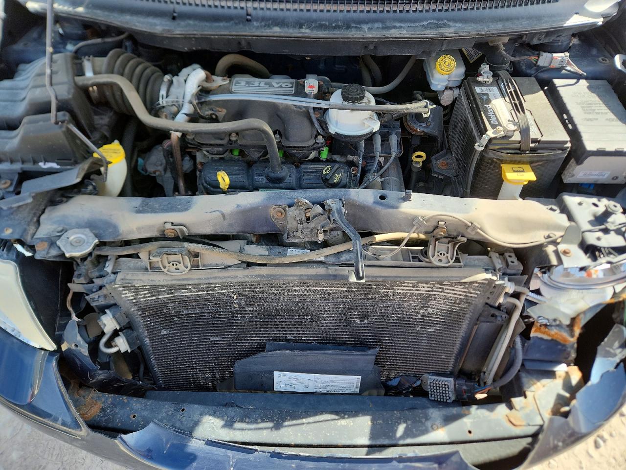 2007 CHRYSLER TOWN & COUNTRY LX photo 12