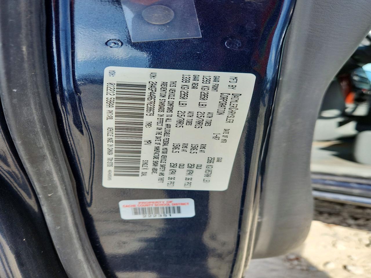 2007 CHRYSLER TOWN & COUNTRY LX photo 14