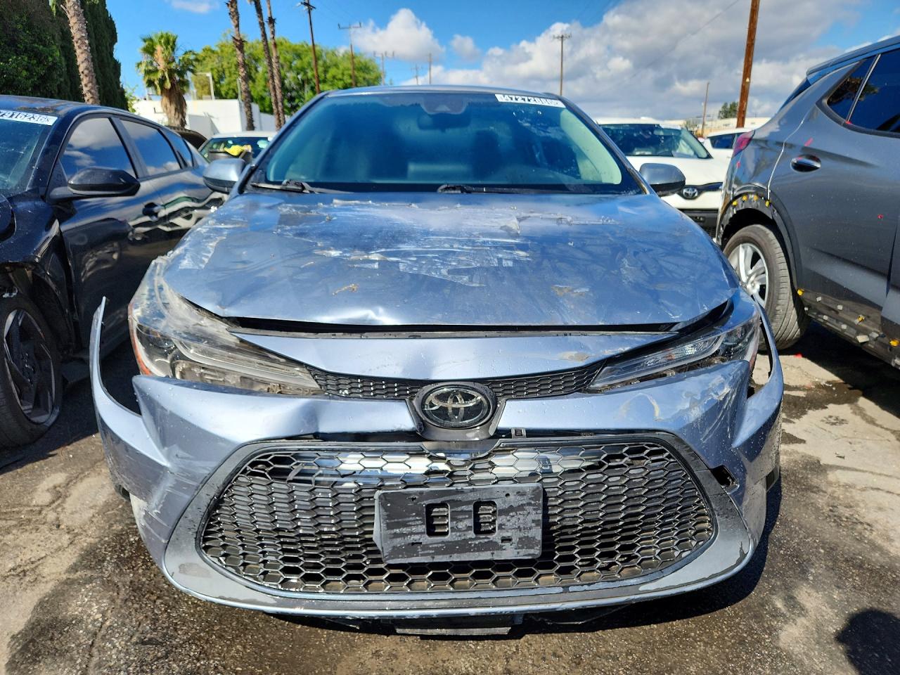 2020 TOYOTA COROLLA LE photo 9