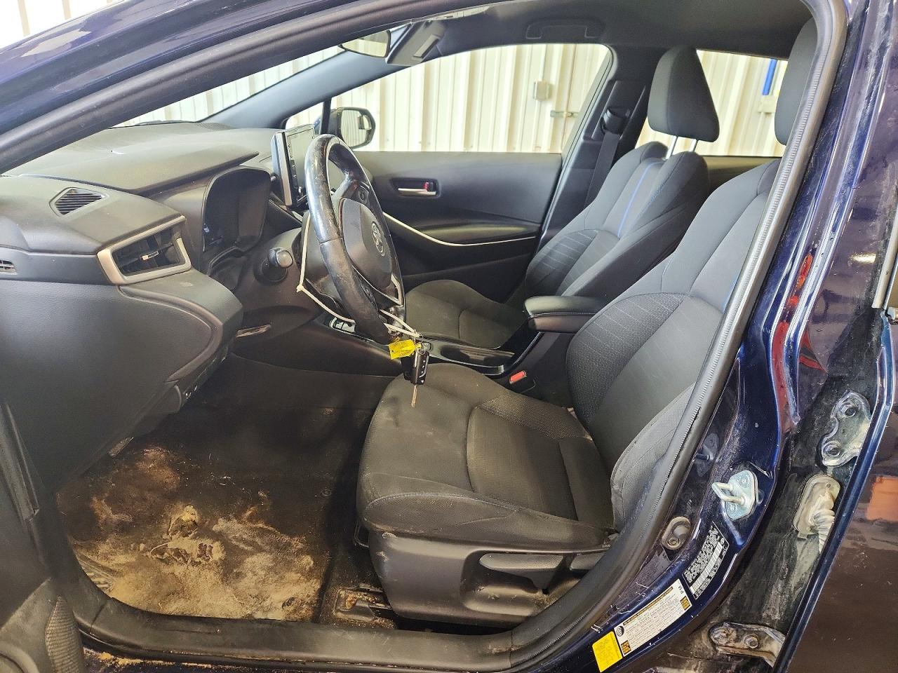 2020 TOYOTA COROLLA SE photo 13