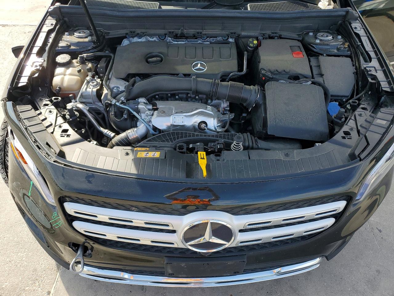 2021 MERCEDES-BENZ GLB 250 photo 11