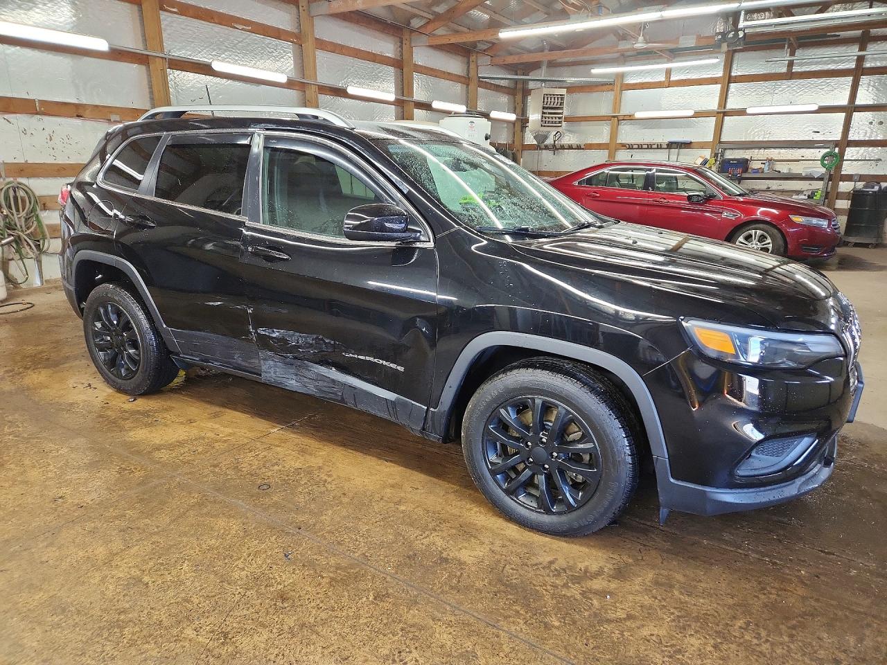 2019 JEEP CHEROKEE LATITUDE photo 7