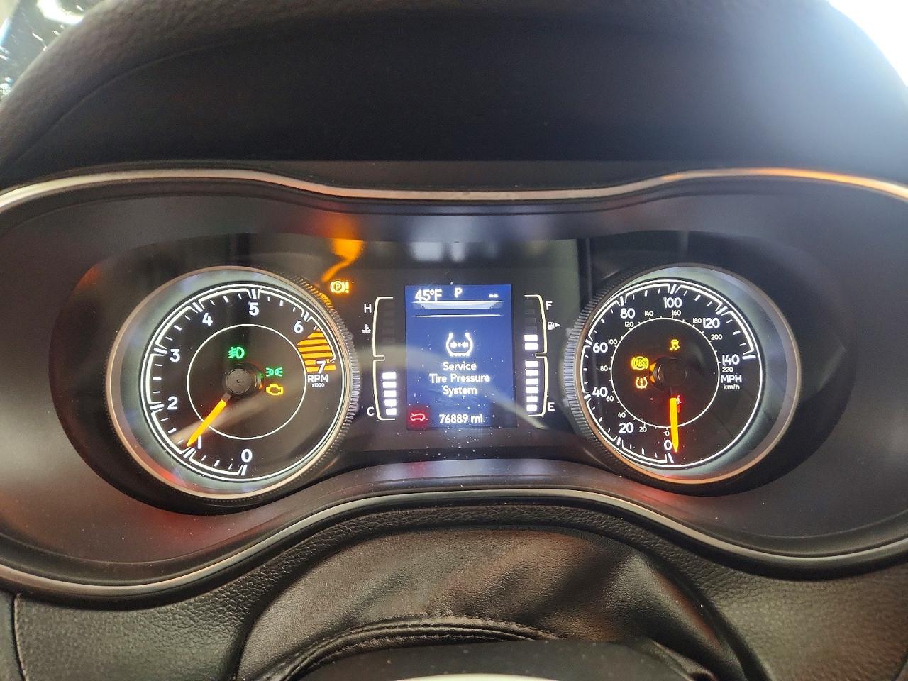 2019 JEEP CHEROKEE LATITUDE photo 17