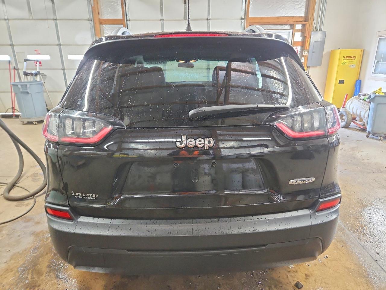 2019 JEEP CHEROKEE LATITUDE photo 11