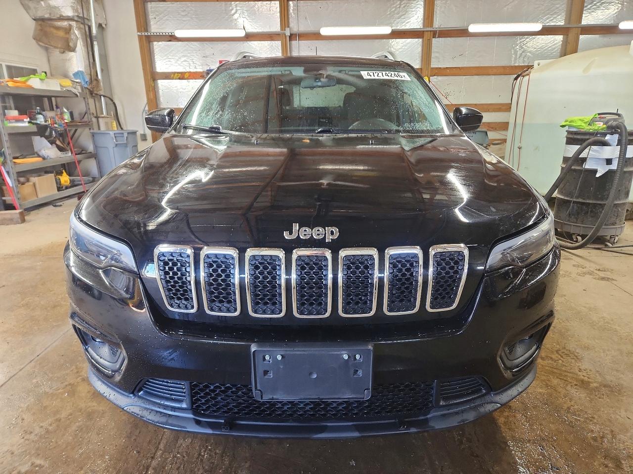 2019 JEEP CHEROKEE LATITUDE photo 9