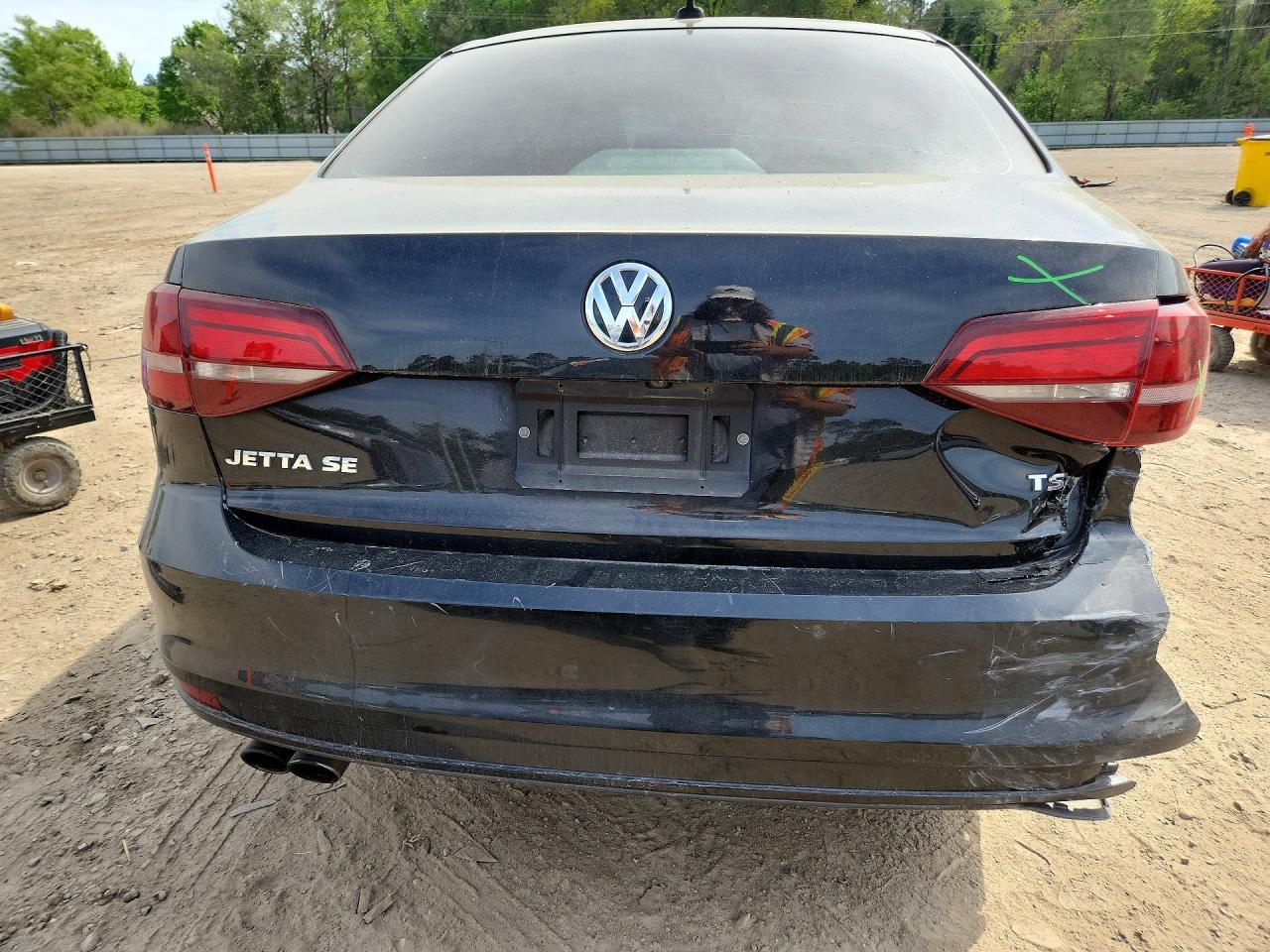 2018 VOLKSWAGEN JETTA SE photo 16