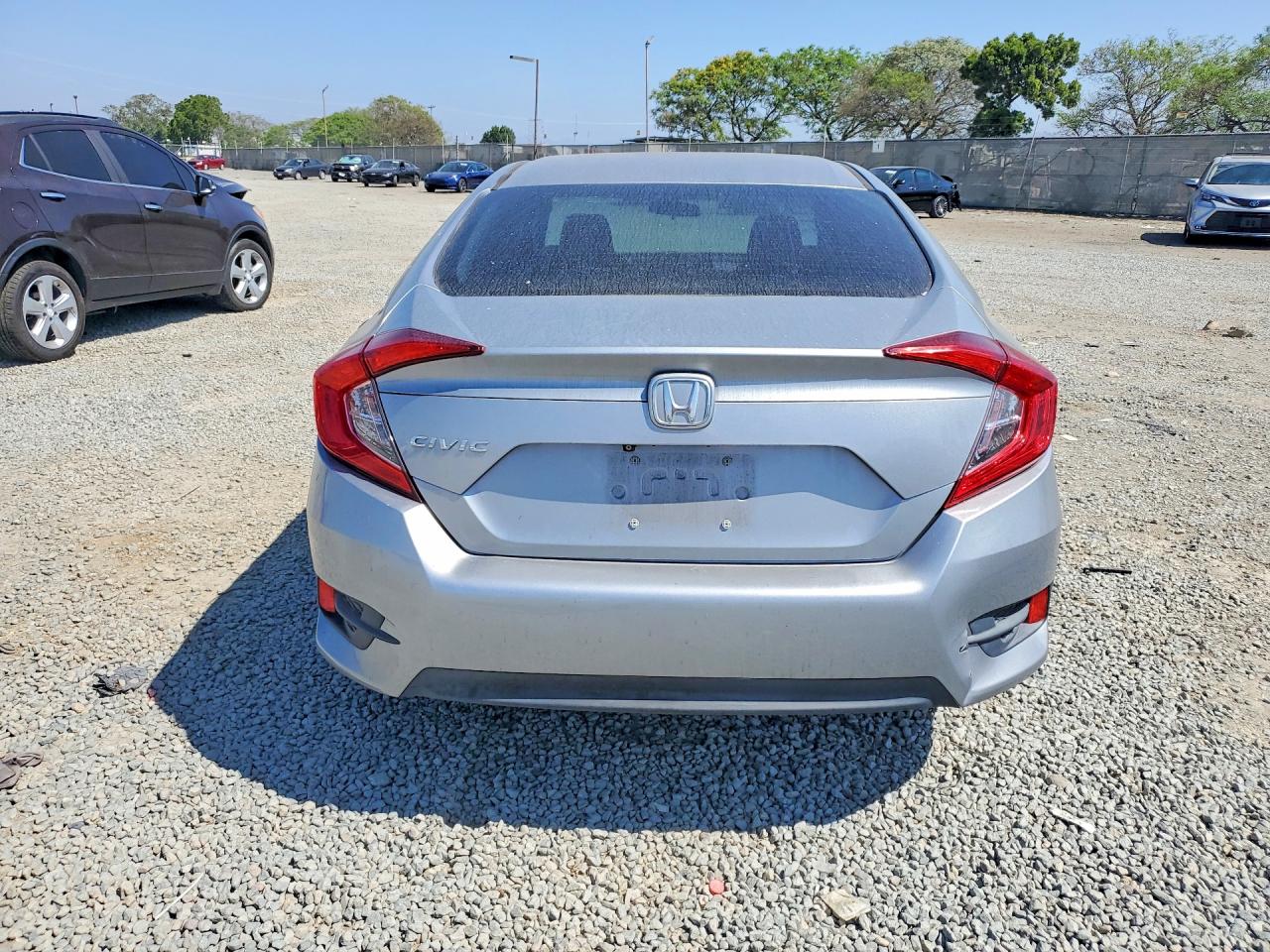 2016 HONDA CIVIC LX photo 6