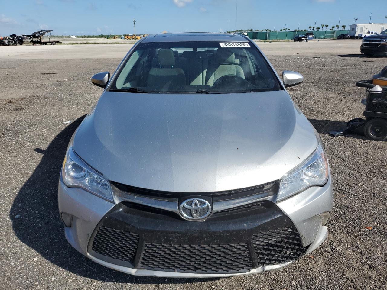 2015 TOYOTA CAMRY LE photo 5