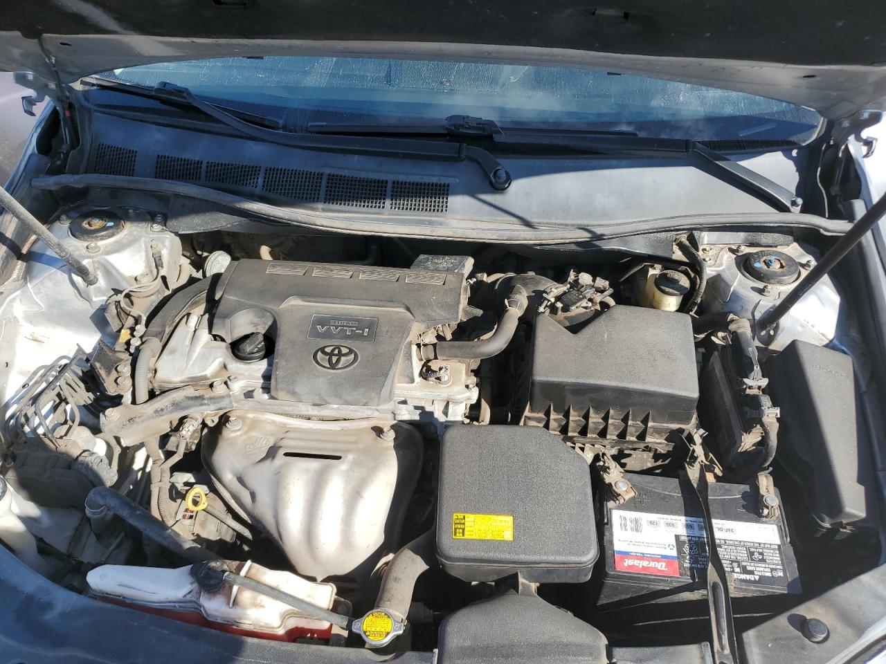2015 TOYOTA CAMRY LE photo 11