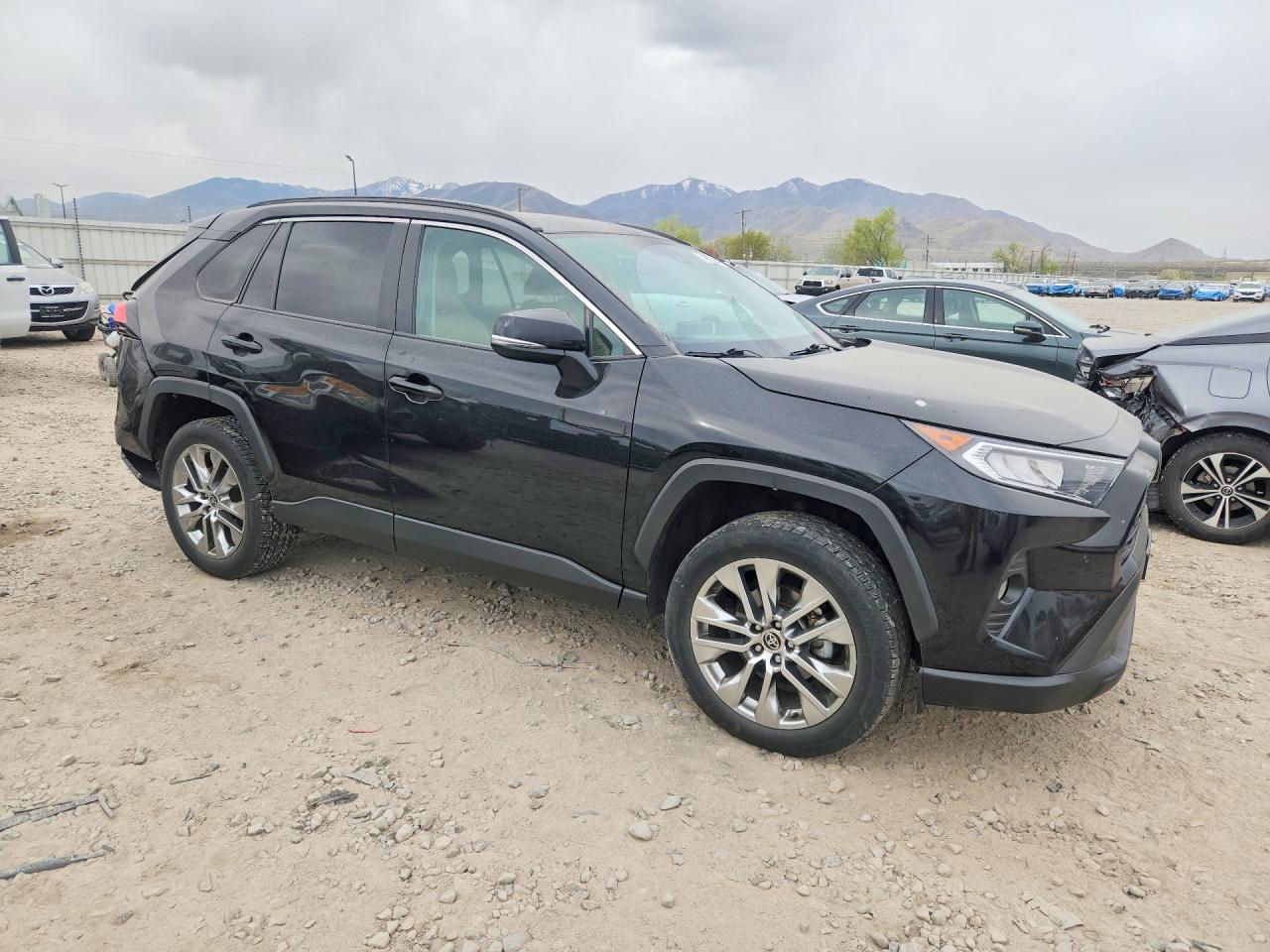 2021 TOYOTA RAV4 XLE PREMIUM photo 7