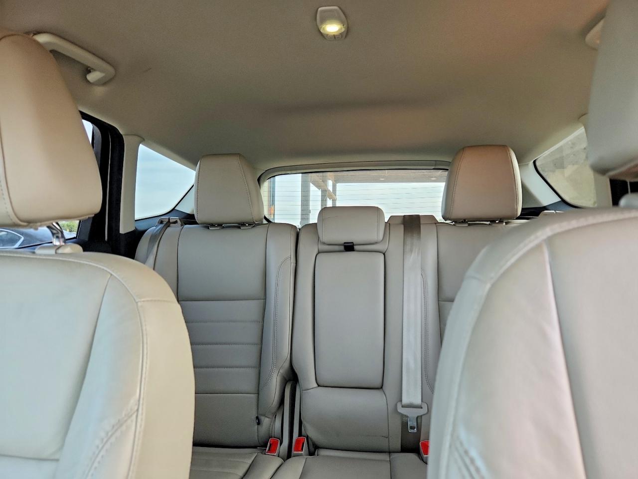 2016 FORD ESCAPE SE photo 19