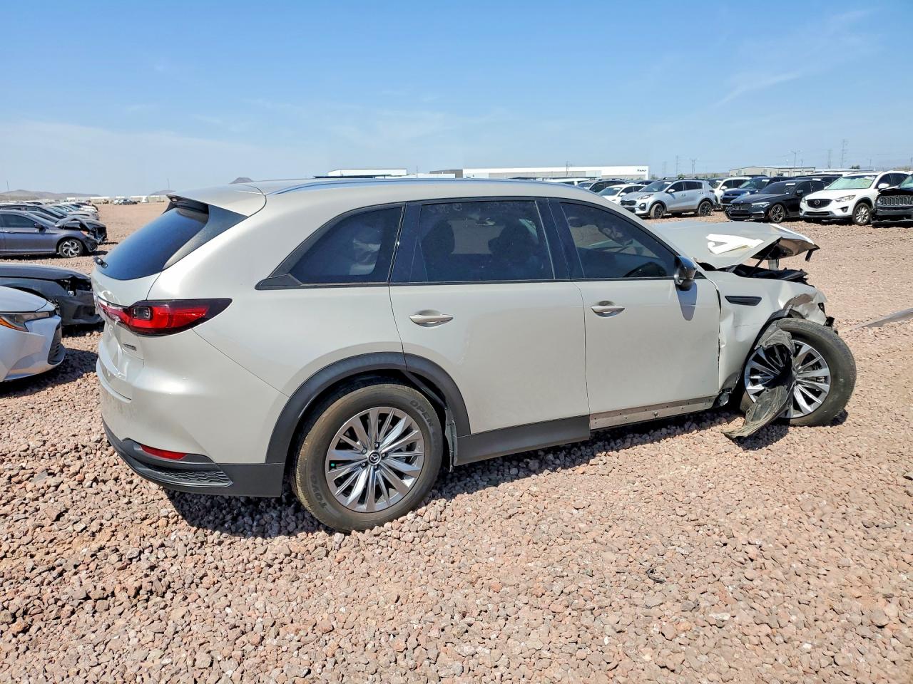 2024 MAZDA CX-90 PREFERRED PLUS photo 3