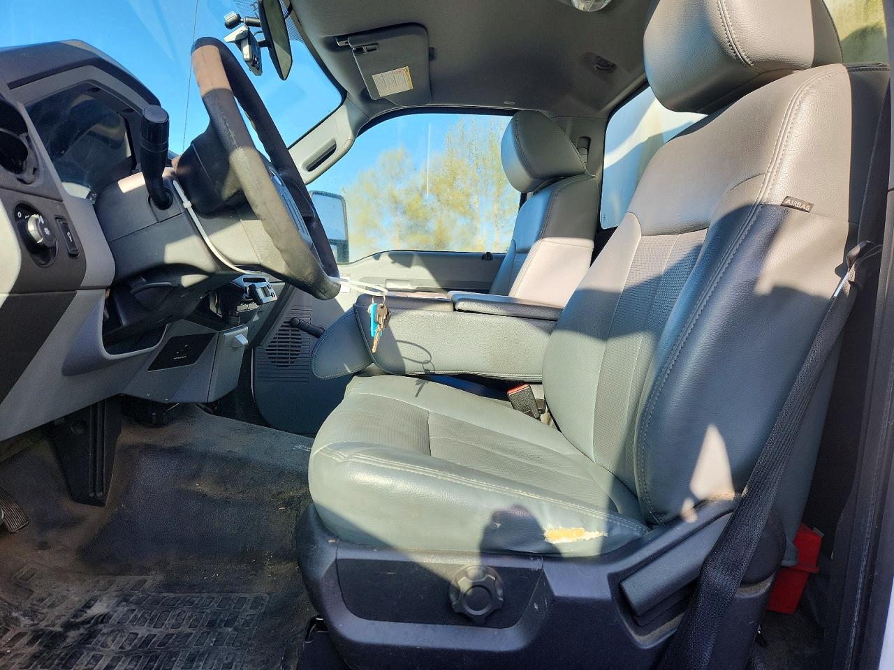 2016 FORD F550 SUPER DUTY REFRIGERATED BOX TRUCK photo 7