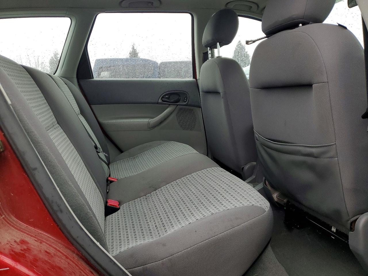 2005 FORD FOCUS ZXW photo 10