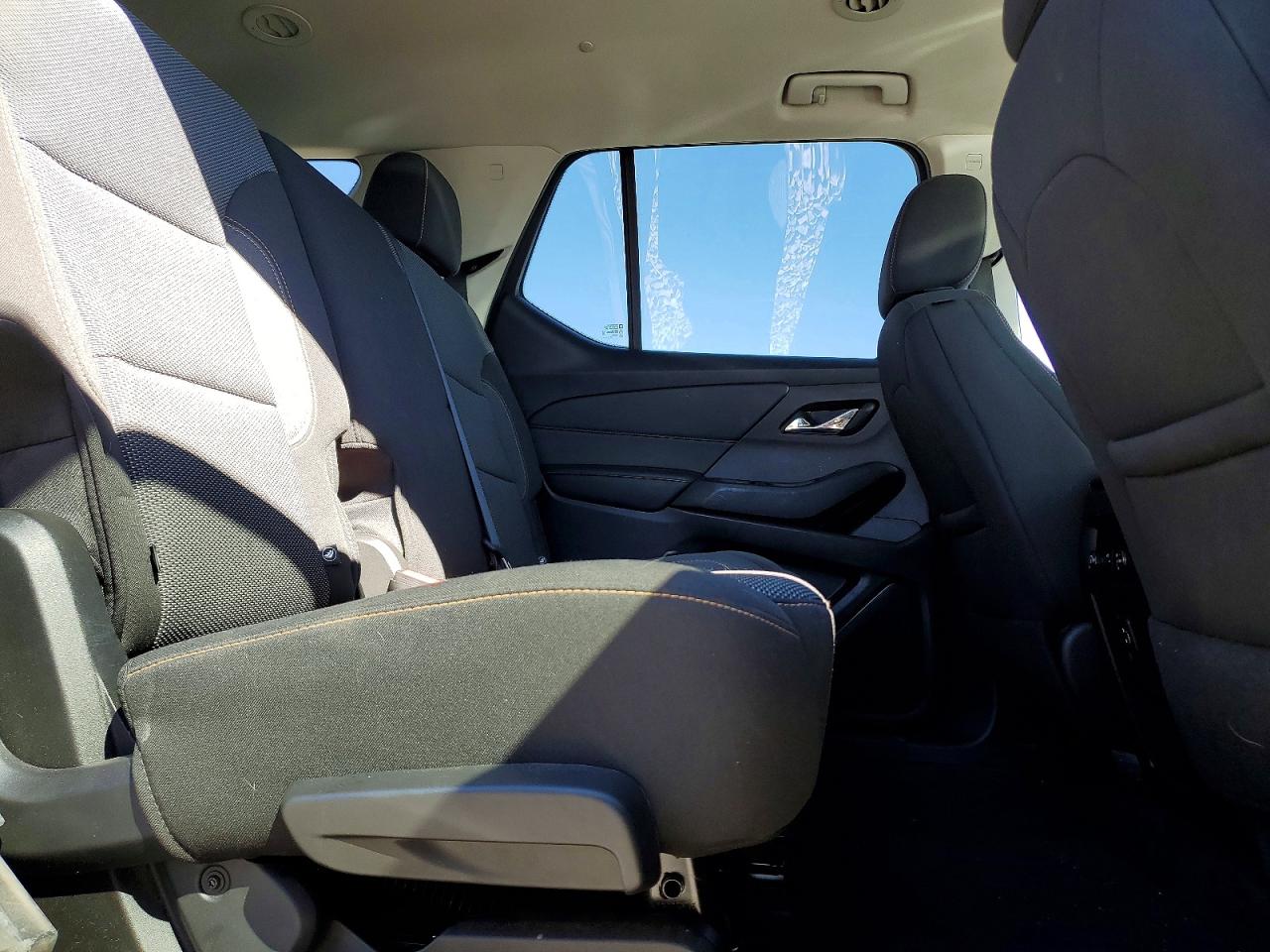 2020 CHEVROLET TRAVERSE LS photo 31