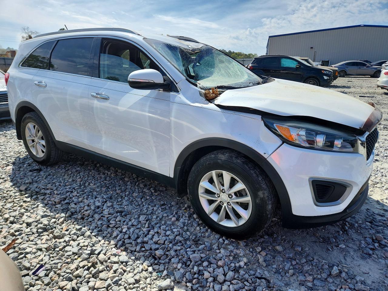 2017 KIA SORENTO LX photo 7