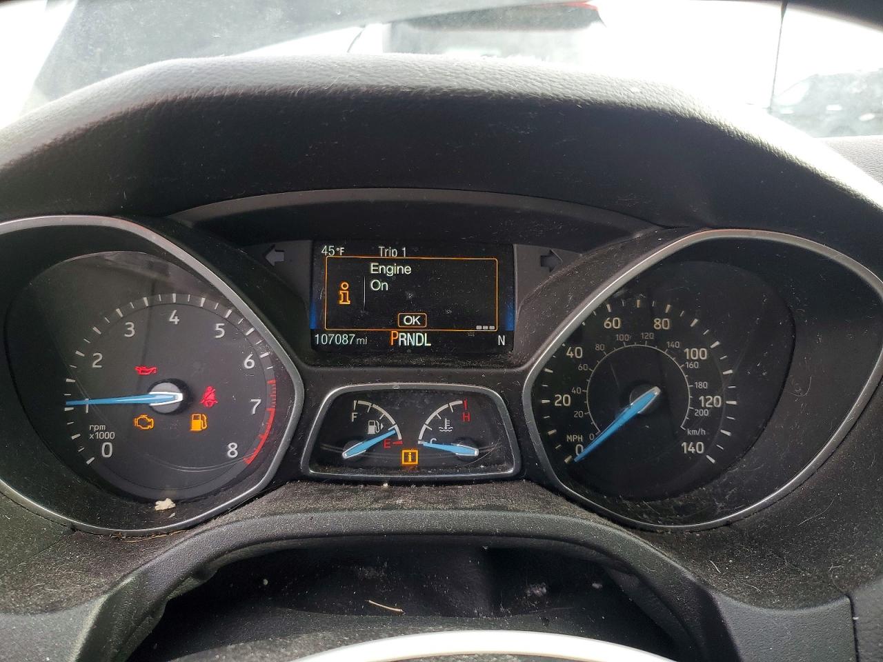 2017 FORD FOCUS SE photo 17