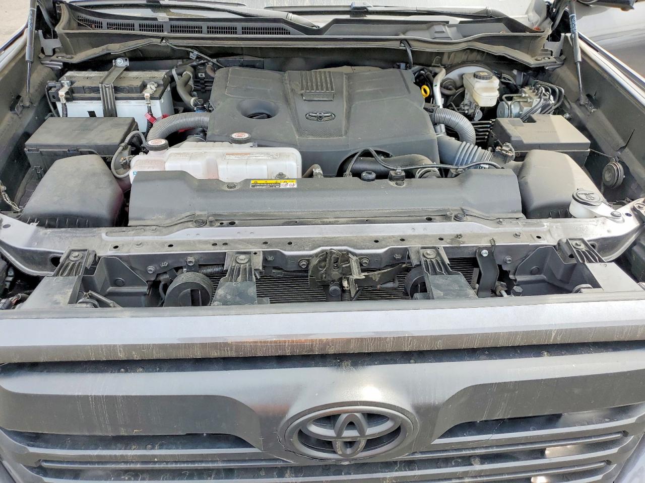 2024 TOYOTA TUNDRA LIMITED photo 11