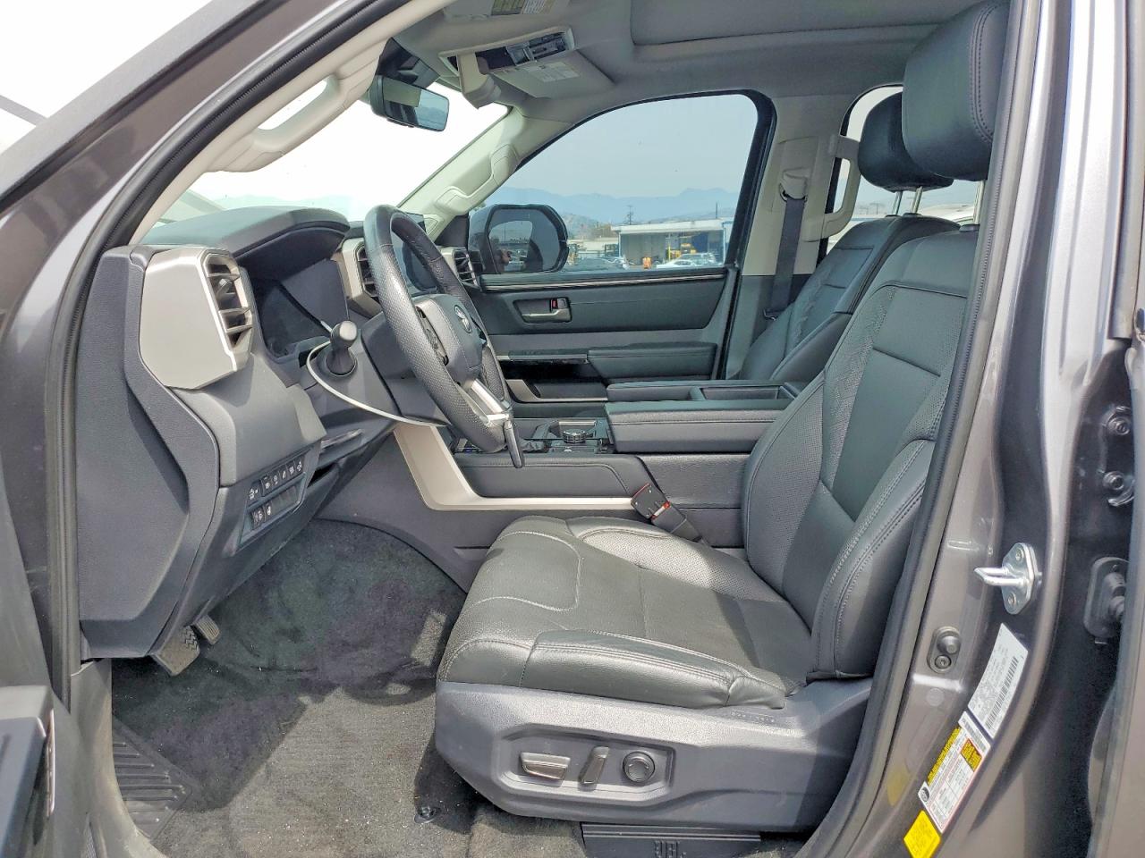 2024 TOYOTA TUNDRA LIMITED photo 7