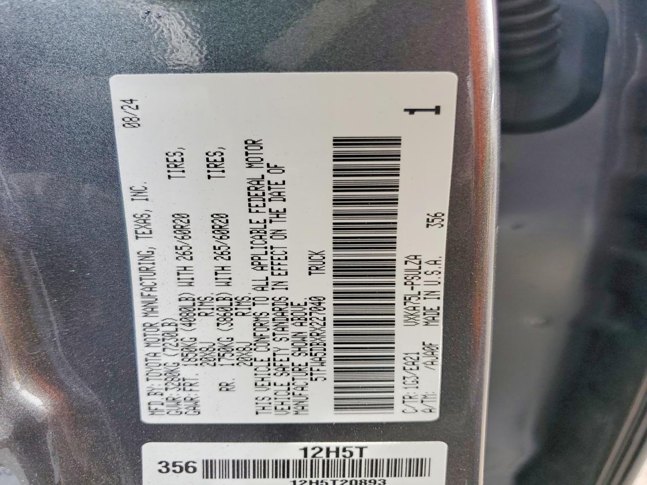2024 TOYOTA TUNDRA LIMITED photo 12