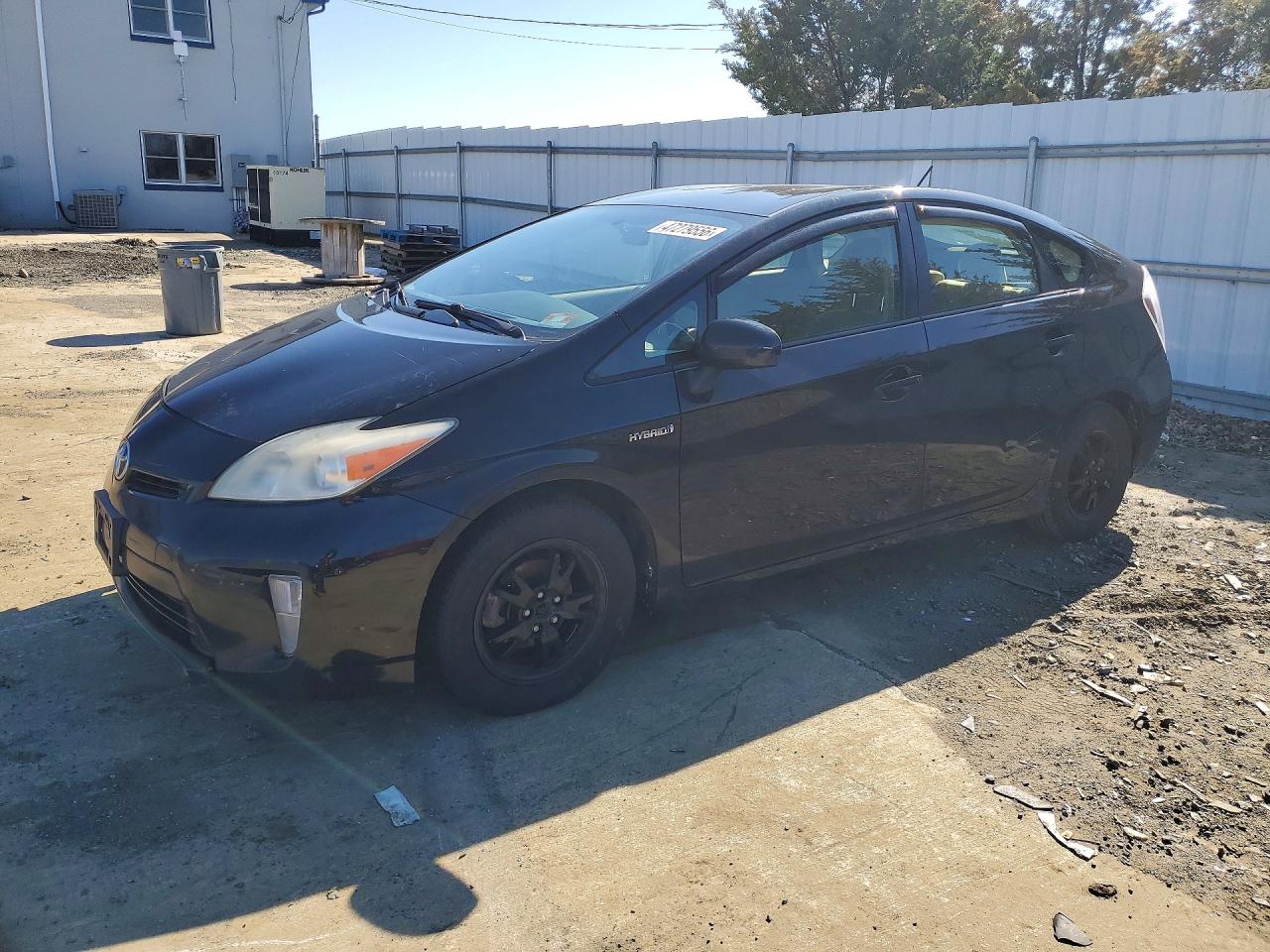 2013 TOYOTA PRIUS TWO photo 2