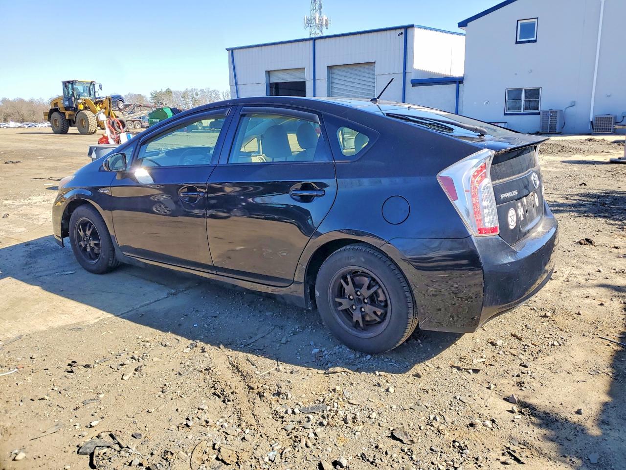 2013 TOYOTA PRIUS TWO photo 3