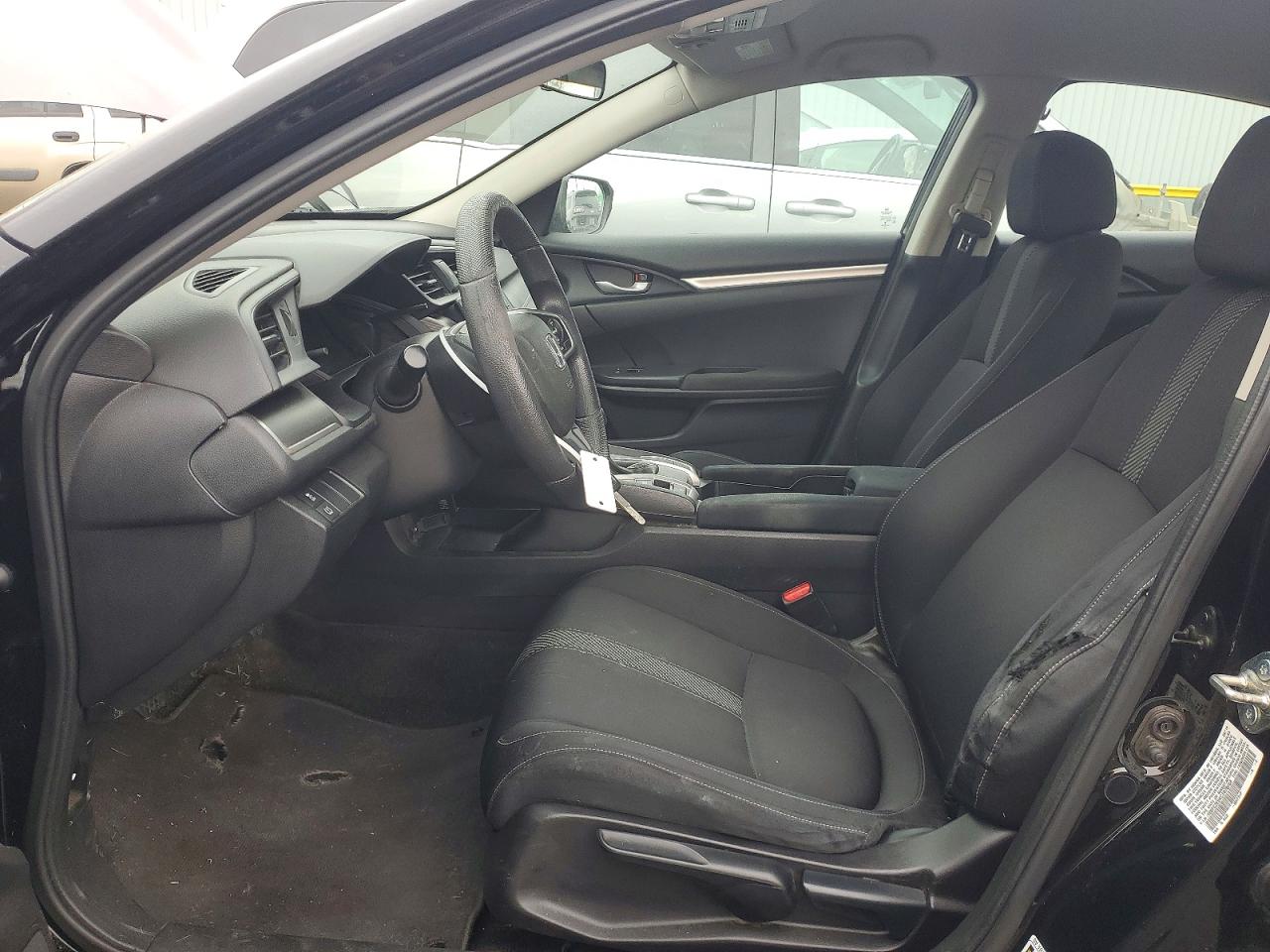 2016 HONDA CIVIC LX photo 7