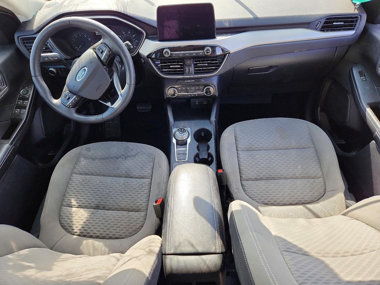2022 FORD ESCAPE SE photo 8