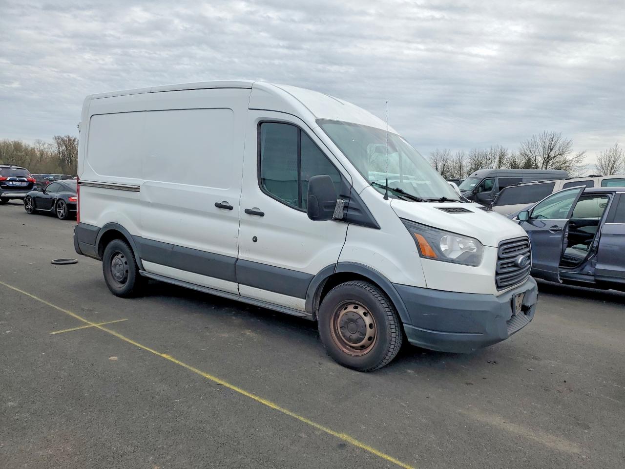 2017 FORD TRANSIT T-150 photo 4