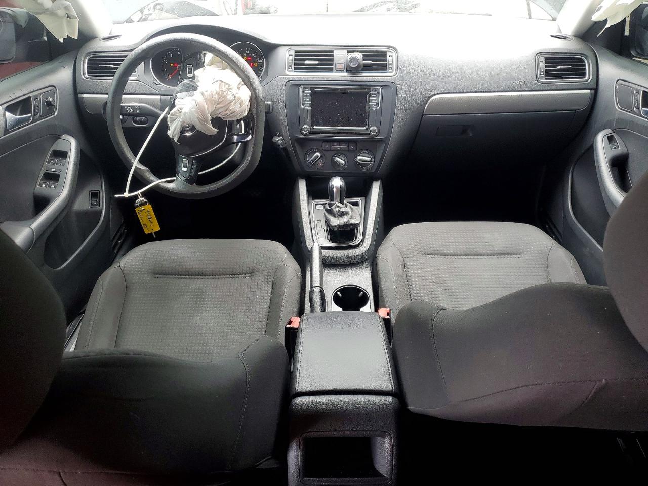2016 VOLKSWAGEN JETTA SE photo 8