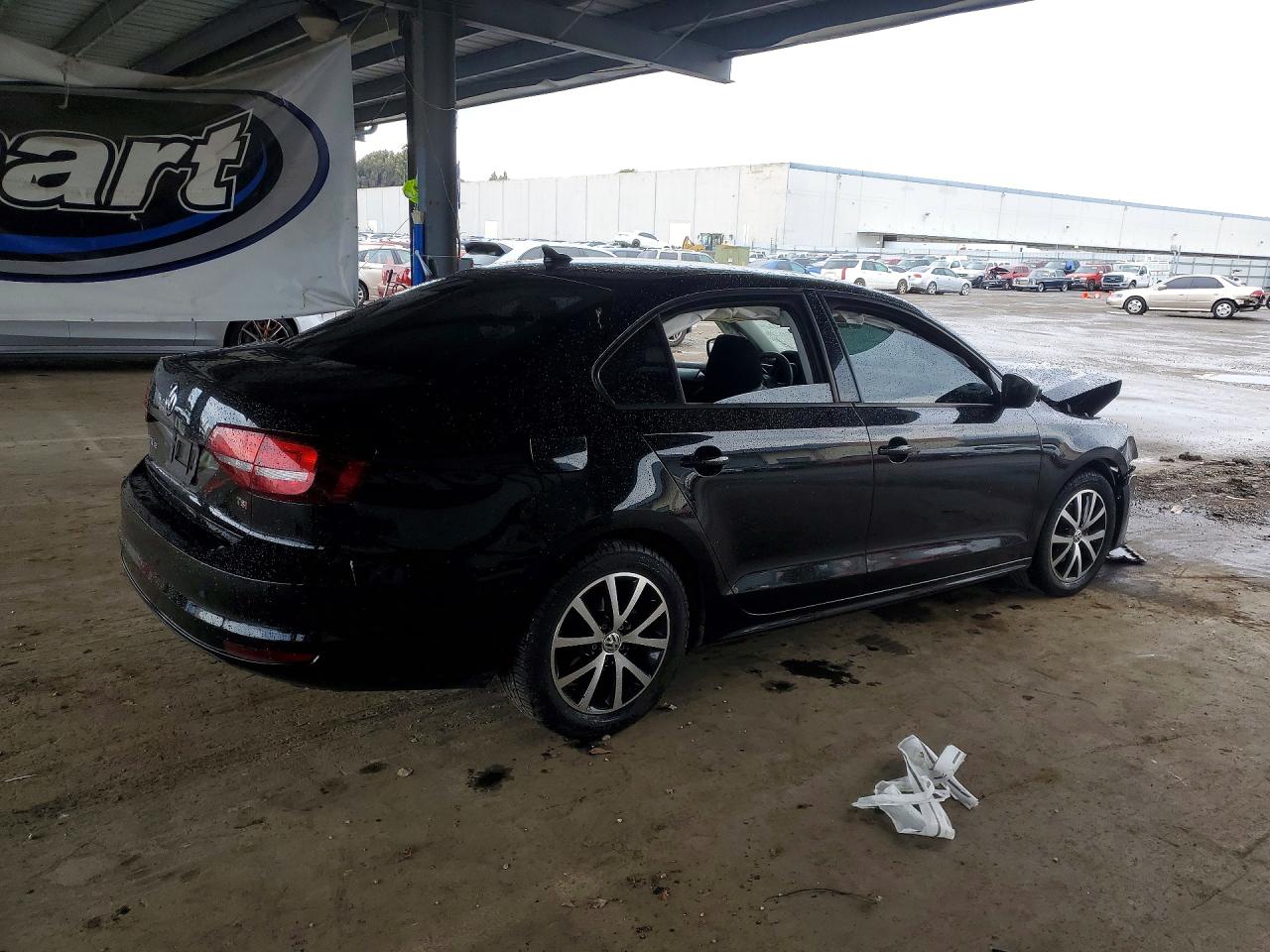 2016 VOLKSWAGEN JETTA SE photo 3