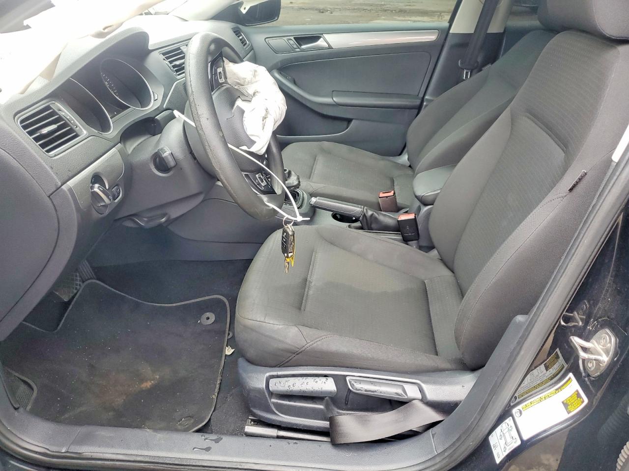 2016 VOLKSWAGEN JETTA SE photo 7