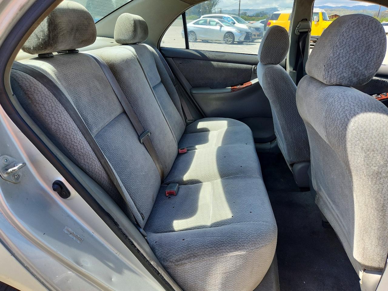 2003 TOYOTA COROLLA LE photo 28