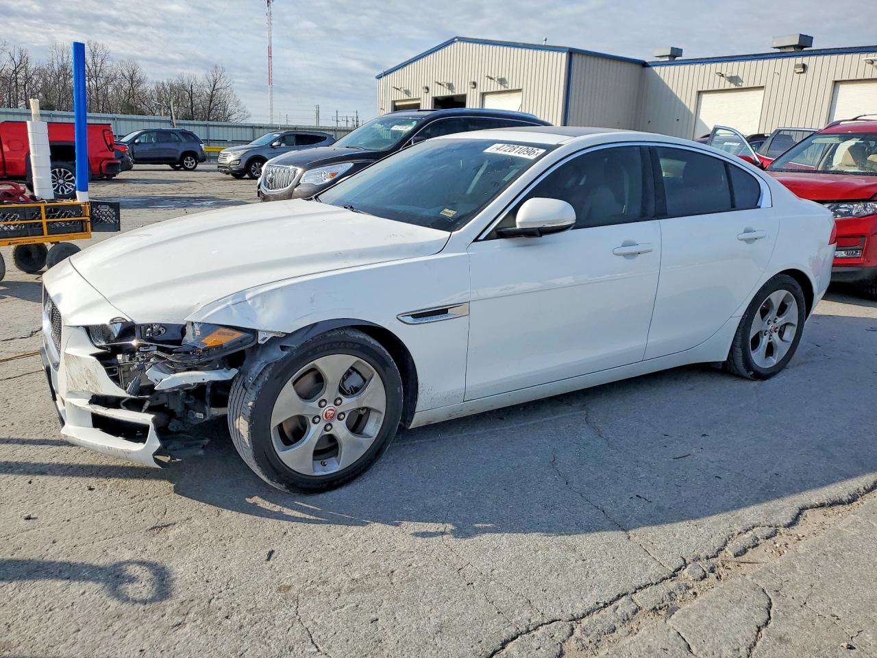 2017 JAGUAR XE