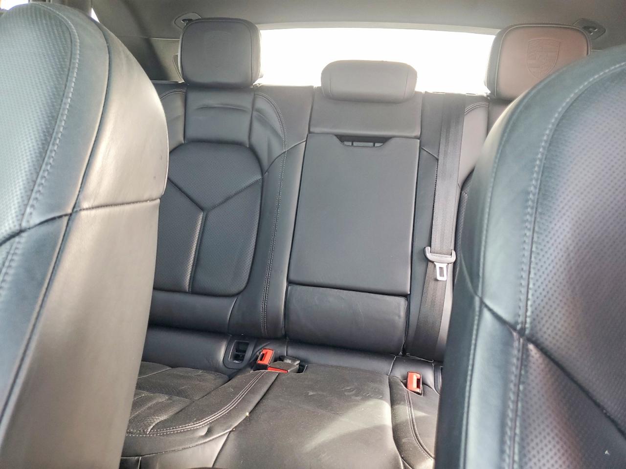 2018 PORSCHE MACAN S photo 28